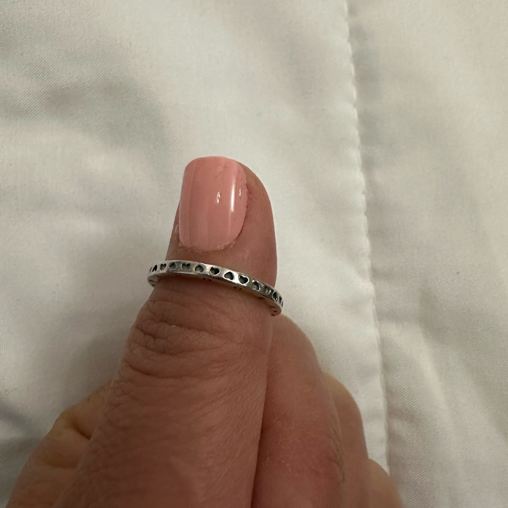 Pandora  ring